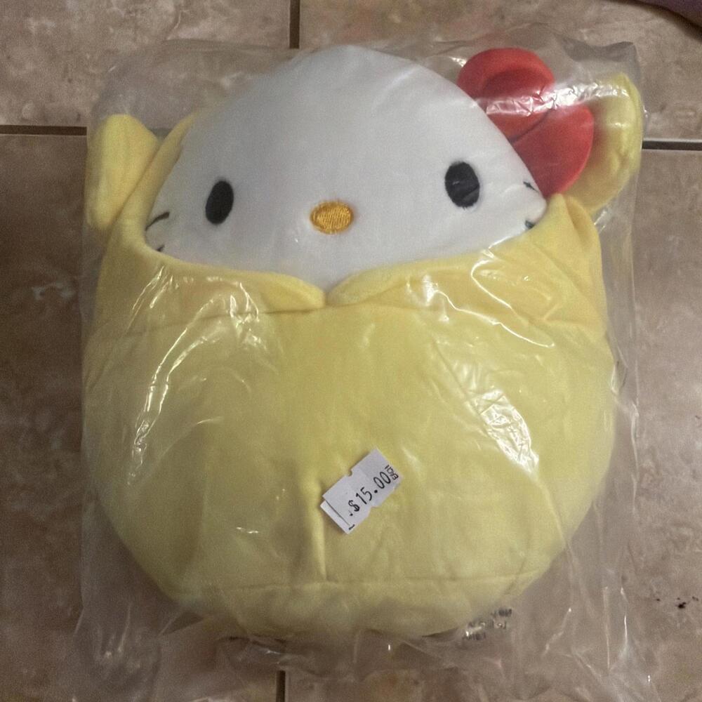 8" Hello Kitty Dressed In Yellow Pompompurin Costume Squishmallow Plush